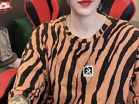 Snapshot of witch-39 chatting on December 2, 2024, 3:36 pm witch-39 online show from December 2, 2024, 3:36 pm