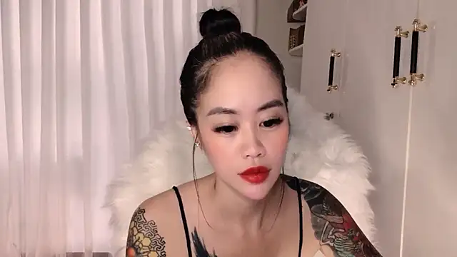 witch-39 online show from June 8, 2026, 6:36 am