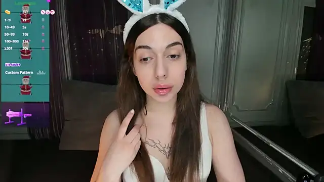 Snapshot of eva_lim chatting on December 24, 2024, 10:44 am eva lim online show from December 24, 2024, 10:44 am