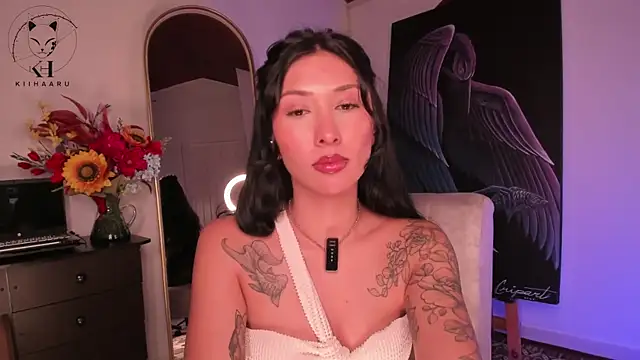 Snapshot of kiihaaru- chatting on October 20, 2025, 9:48 pm kiihaaru- online show from October 20, 2025, 9:48 pm