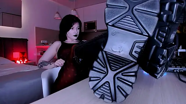  Goddess Misha  online show from December 21, 2024, 12:20 am