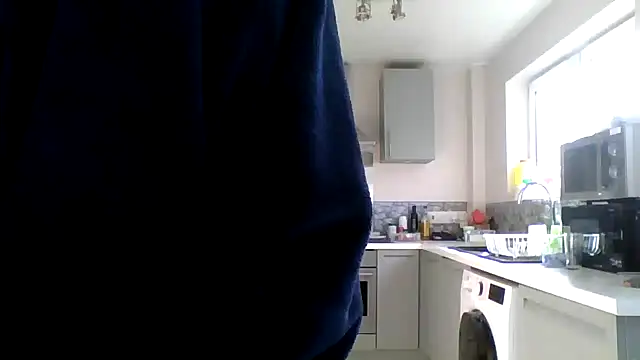 Snapshot of jimmybenido chatting on May 6, 2026, 4:34 pm jimmybenido online show from May 6, 2026, 4:34 pm