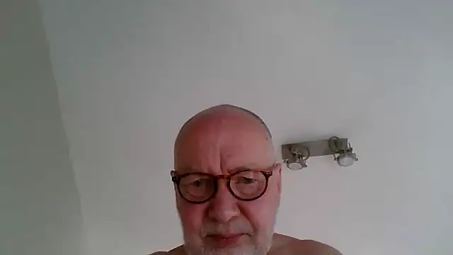 Snapshot of jimmybenido chatting on May 30, 2026, 4:48 pm jimmybenido online show from May 30, 2026, 4:48 pm