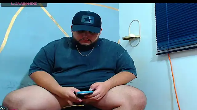 damian chubby online show from November 18, 2025, 12:05 am