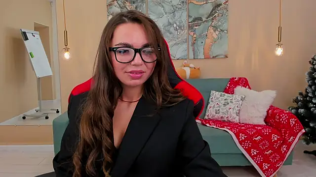 Snapshot of CamillaLarson chatting on December 31, 2024, 6:05 am CamillaLarson online show from December 31, 2024, 6:05 am