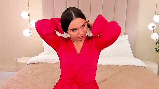 Snapshot of CamillaLarson chatting on February 18, 2025, 9:10 am CamillaLarson online show from February 18, 2025, 9:10 am