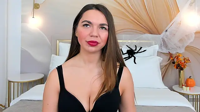 Snapshot of CamillaLarson chatting on October 23, 2025, 3:06 am CamillaLarson online show from October 23, 2025, 3:06 am