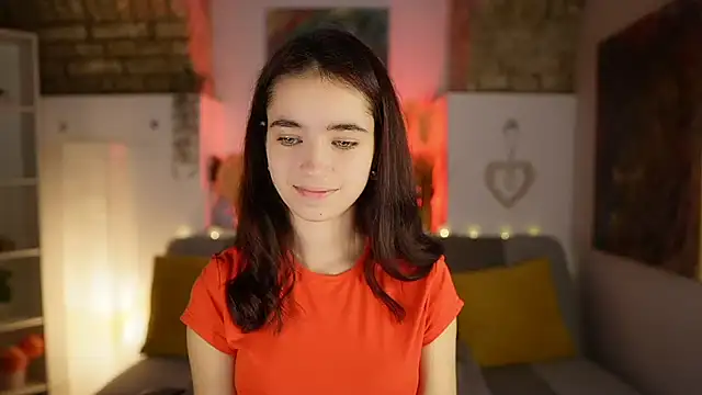 Snapshot of Gia_Paige18 chatting on January 28, 2025, 9:30 am Gia Paige18 online show from January 28, 2025, 9:30 am