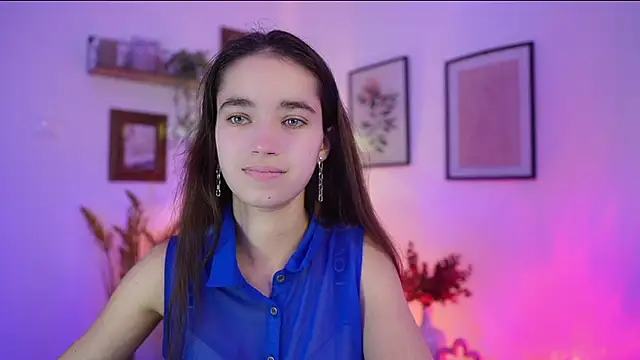 Snapshot of Gia_Paige18 chatting on October 30, 2025, 2:07 pm Gia Paige18 online show from October 30, 2025, 2:07 pm