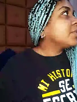 Snapshot of ELLA_KELLY chatting on February 7, 2025, 11:45 am ELLA KELLY online show from February 7, 2025, 11:45 am