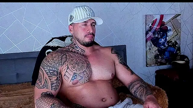 Cristian Walker online show from April 28, 2026, 10:59 pm