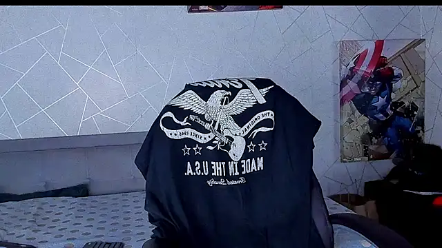Snapshot of Cristian_Walker chatting on June 20, 2026, 1:47 pm Cristian Walker online show from June 20, 2026, 1:47 pm