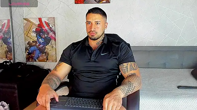 Snapshot of Cristian_Walker chatting on July 10, 2026, 1:03 pm Cristian Walker online show from July 10, 2026, 1:03 pm