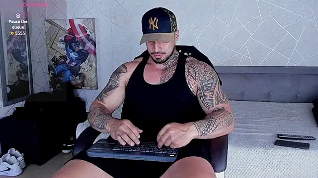 Snapshot of Cristian_Walker chatting on July 21, 2026, 11:34 am Cristian Walker online show from July 21, 2026, 11:34 am
