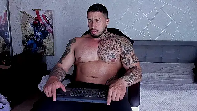 Snapshot of Cristian_Walker chatting on July 23, 2026, 11:24 pm Cristian Walker online show from July 23, 2026, 11:24 pm