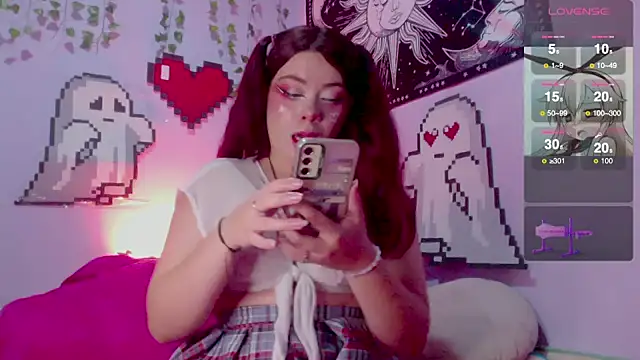 Erza escarleth online show from March 11, 2025, 12:11 am