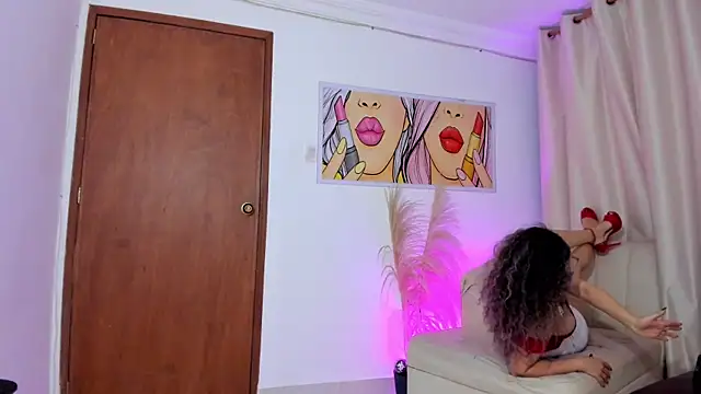 StarMilf online show from July 2, 2026, 12:33 pm
