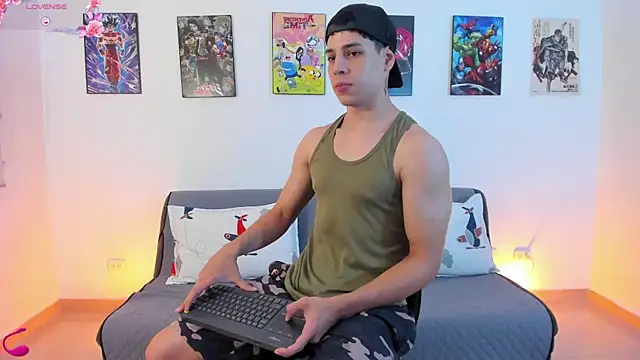 Snapshot of jonathanjoestar_ chatting on January 8, 2026, 9:39 pm jonathanjoestar online show from January 8, 2026, 9:39 pm