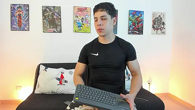 Snapshot of jonathanjoestar_ chatting on February 6, 2026, 9:51 pm jonathanjoestar online show from February 6, 2026, 9:51 pm