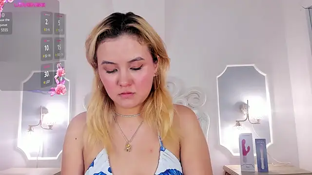 Snapshot of Sara__Williams chatting on January 7, 2025, 3:35 am Sara Williams online show from January 7, 2025, 3:35 am