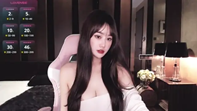 Snapshot of Cartier-__Daji- chatting on July 28, 2026, 1:43 pm Cartier- Daji- online show from July 28, 2026, 1:43 pm