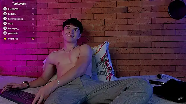 Ares Dickson online show from December 3, 2024, 9:11 am