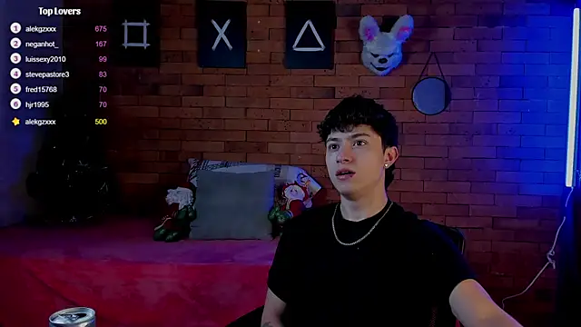 Ares Dickson online show from December 11, 2024, 6:04 am