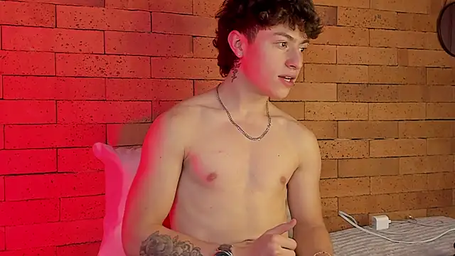 Ares Dickson online show from January 8, 2025, 3:19 am