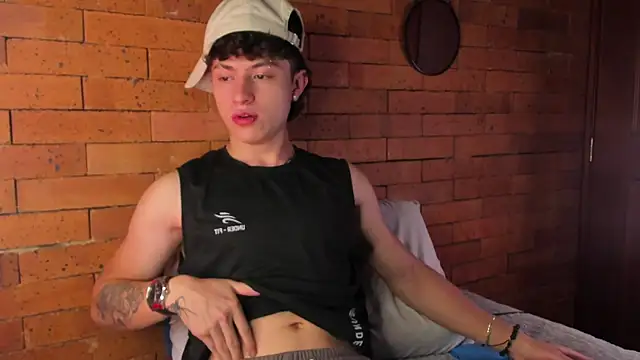 Ares Dickson online show from February 4, 2025, 8:02 am