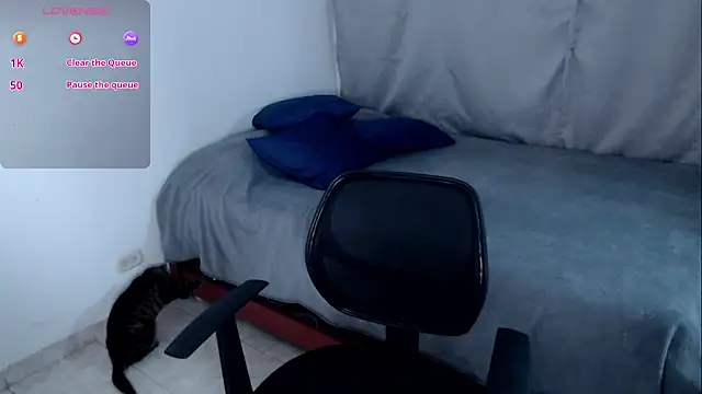 Snapshot of vanne_summer_ chatting on March 13, 2026, 12:17 am vanne summer online show from March 13, 2026, 12:17 am