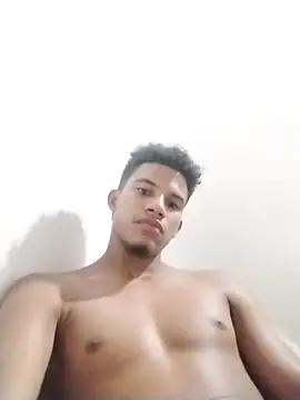 Snapshot of Gutierrez6383 chatting on March 5, 2025, 2:36 am Gutierrez6383 online show from March 5, 2025, 2:36 am