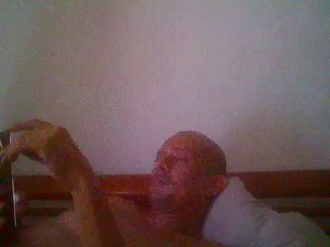 snoppie online show from October 14, 2025, 5:14 pm