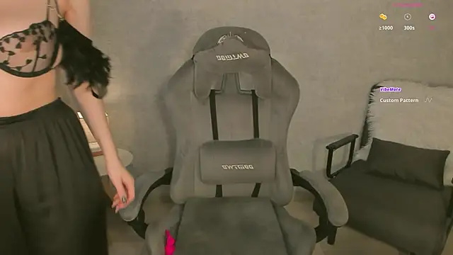 Snapshot of MiroslavaLime chatting on November 14, 2025, 5:28 am MiroslavaLime online show from November 14, 2025, 5:28 am