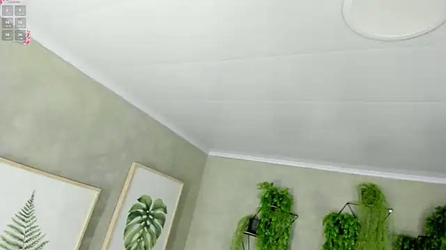 Snapshot of Lana_Lann chatting on January 9, 2025, 12:41 pm Lana Lann online show from January 9, 2025, 12:41 pm