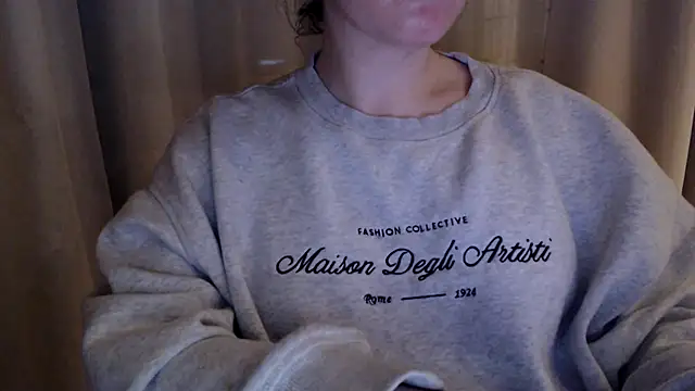 Sandysecret online show from October 22, 2025, 7:57 pm