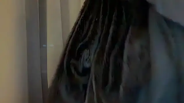 Sandysecret online show from March 9, 2026, 7:51 pm