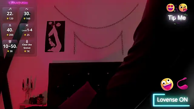 Little Naughtty online show from September 14, 2025, 2:05 pm