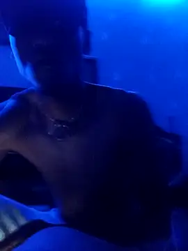 Snapshot of ZaddyBigDee chatting on November 17, 2025, 11:21 pm ZaddyBigDee online show from November 17, 2025, 11:21 pm