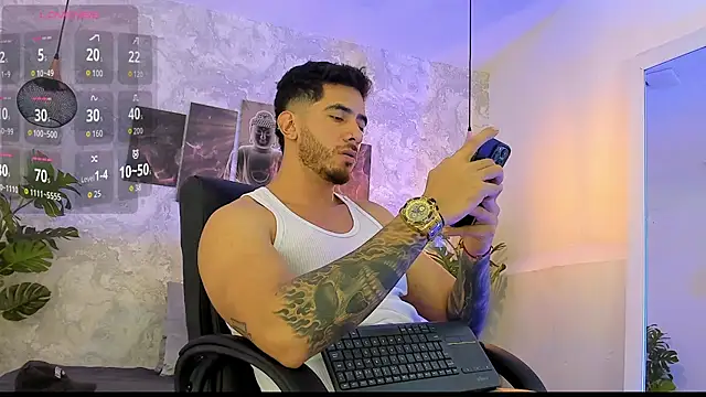 Snapshot of Nate_franco chatting on May 18, 2026, 5:35 am Nate franco online show from May 18, 2026, 5:35 am