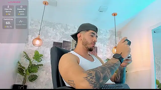 Snapshot of Nate_franco chatting on May 26, 2026, 4:08 am Nate franco online show from May 26, 2026, 4:08 am