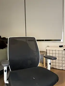 Snapshot of nerdynina chatting on February 2, 2025, 1:12 am nerdynina online show from February 2, 2025, 1:12 am