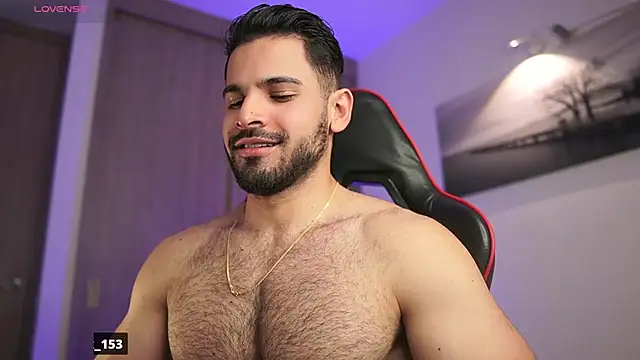 Snapshot of Rick__Smith153 chatting on October 30, 2025, 3:30 am Rick Smith153 online show from October 30, 2025, 3:30 am