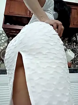    Erin    online show from September 16, 2025, 4:24 am