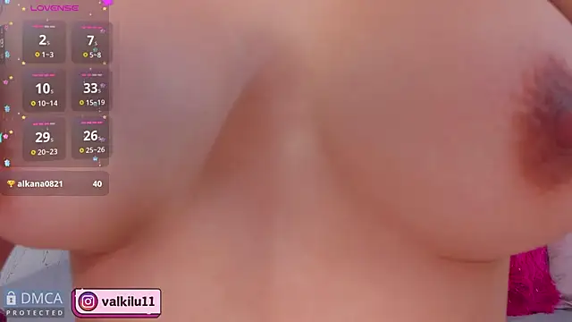 Snapshot of valkilu11 chatting on November 22, 2025, 1:37 am valkilu11 online show from November 22, 2025, 1:37 am