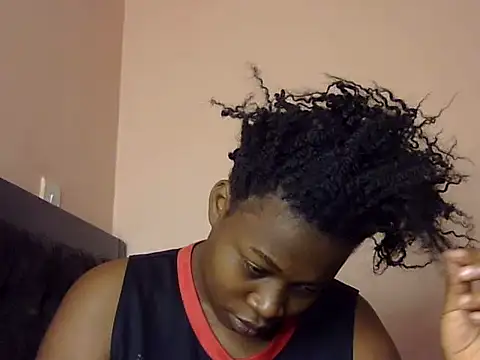 Horny-pretty online show from February 18, 2025, 11:44 am