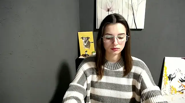 lady olivia  online show from January 15, 2025, 3:07 pm