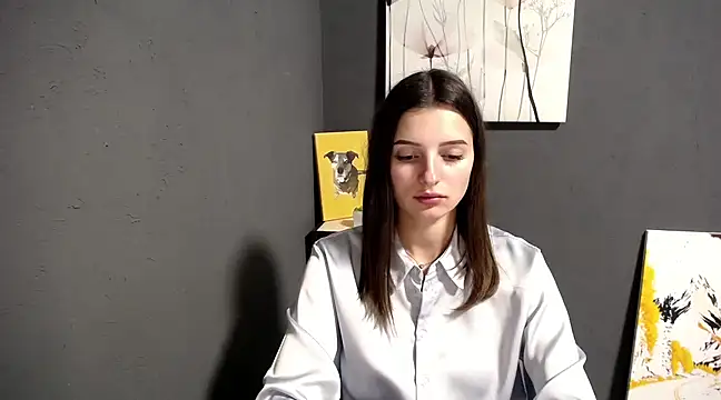 lady olivia  online show from February 28, 2025, 1:36 pm