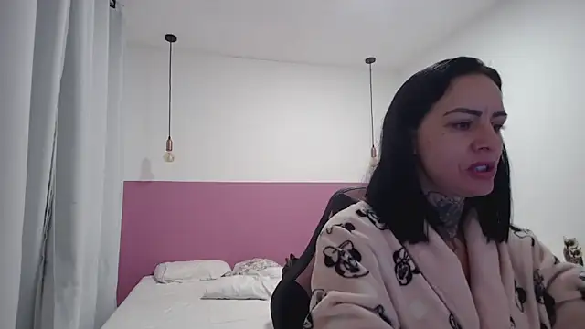 Snapshot of YasmimBrasil chatting on May 21, 2026, 5:58 am YasmimBrasil online show from May 21, 2026, 5:58 am