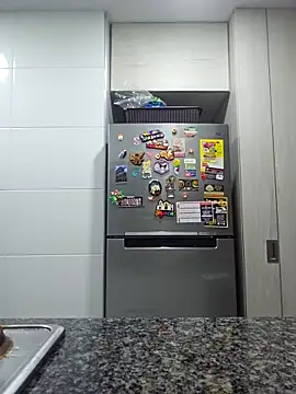 Snapshot of azumiichan chatting on November 12, 2025, 12:33 am azumiichan online show from November 12, 2025, 12:33 am