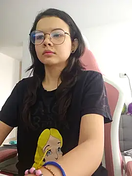 azumiichan online show from January 6, 2026, 1:48 pm